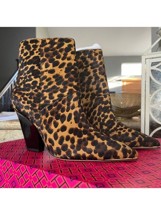 Tory Burch Shoes - New Tory Burch Lila Pointed Toe Bootie